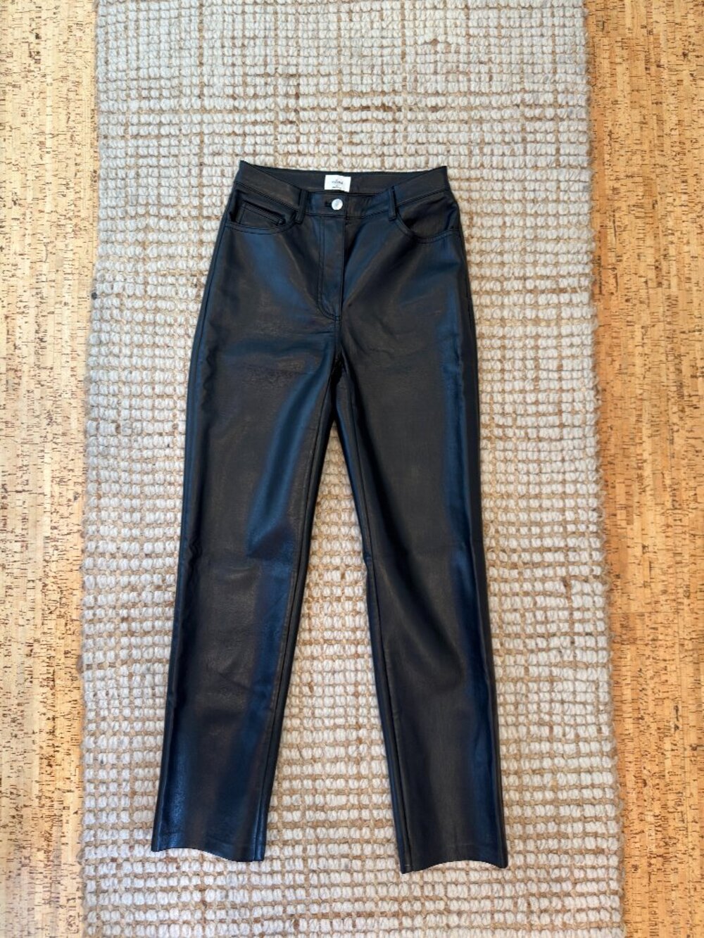 Aritzia Wilfred Women's Black Leather Pants